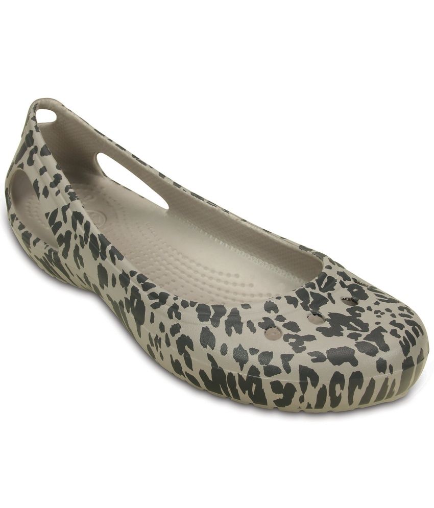 ballerina crocs