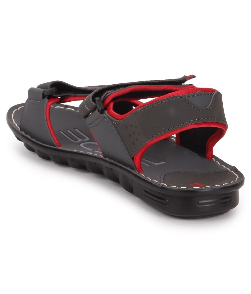 vkc pride sandals flipkart
