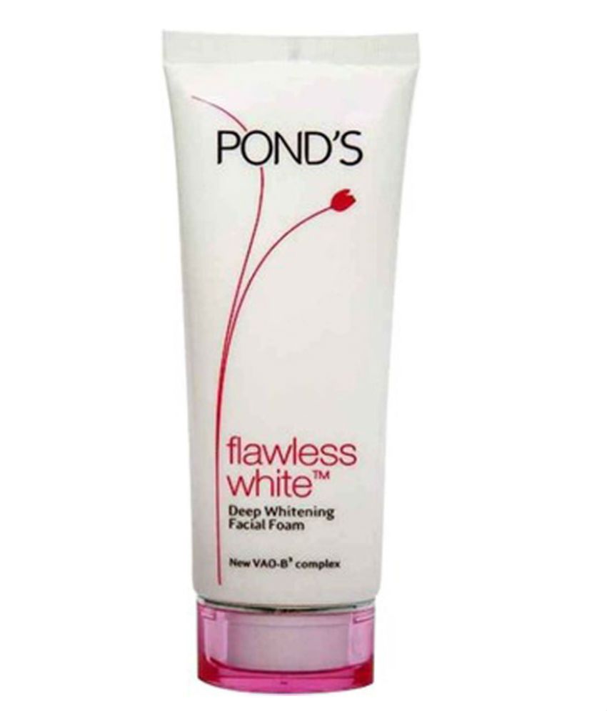 POND'S Flawless White Deep Whitening Facial Foam 100 g 