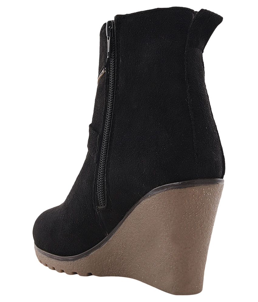 bruno manetti ankle boots