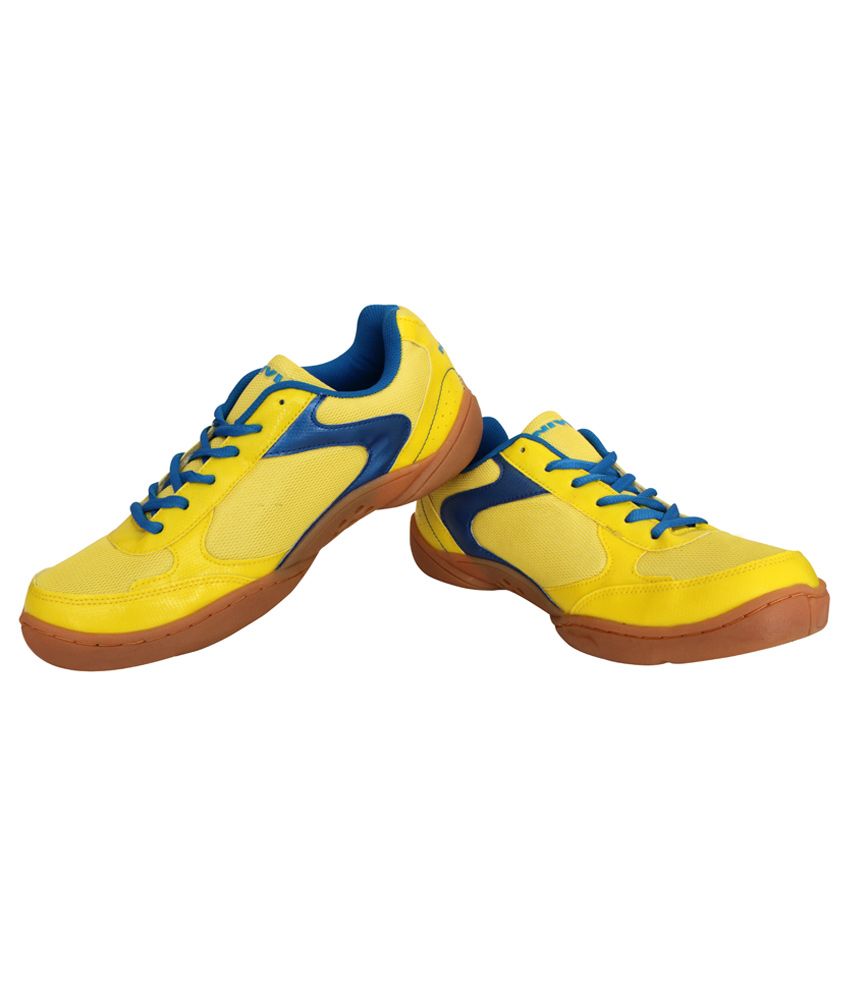 nivia flash shoe