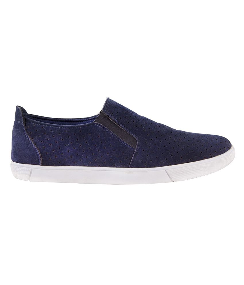 Ziera Navy Canvas Shoes - Buy Ziera Navy Canvas Shoes Online at Best ...
