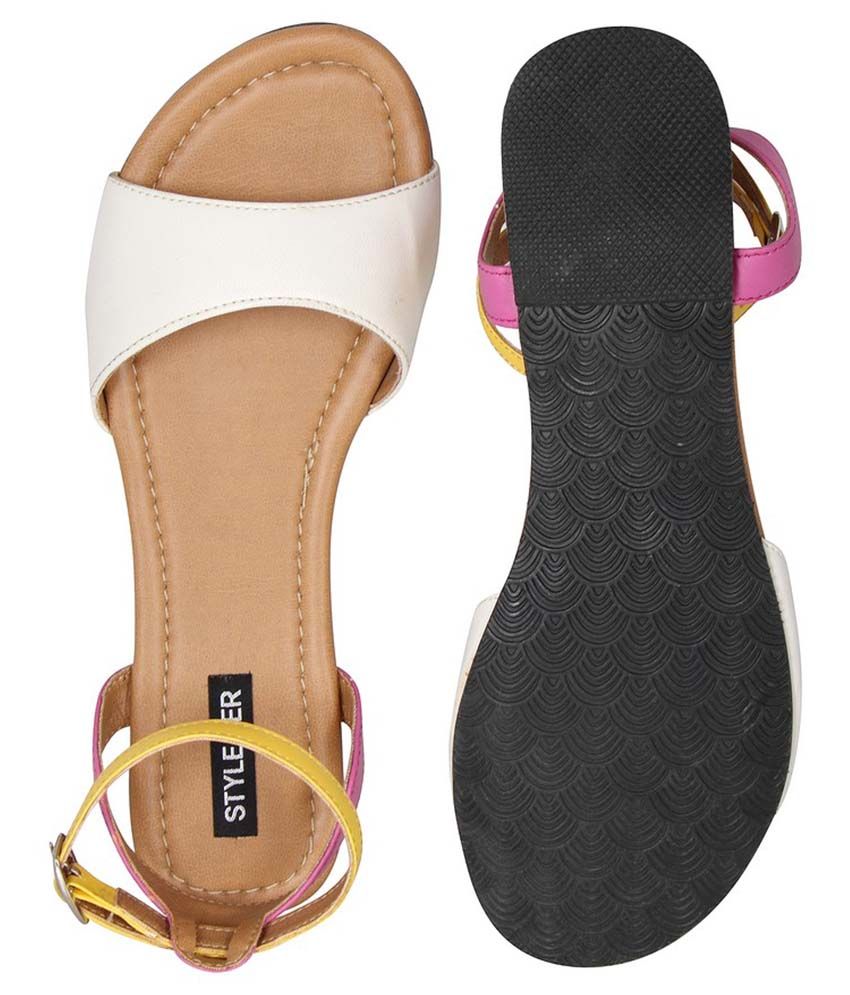 white flats in store