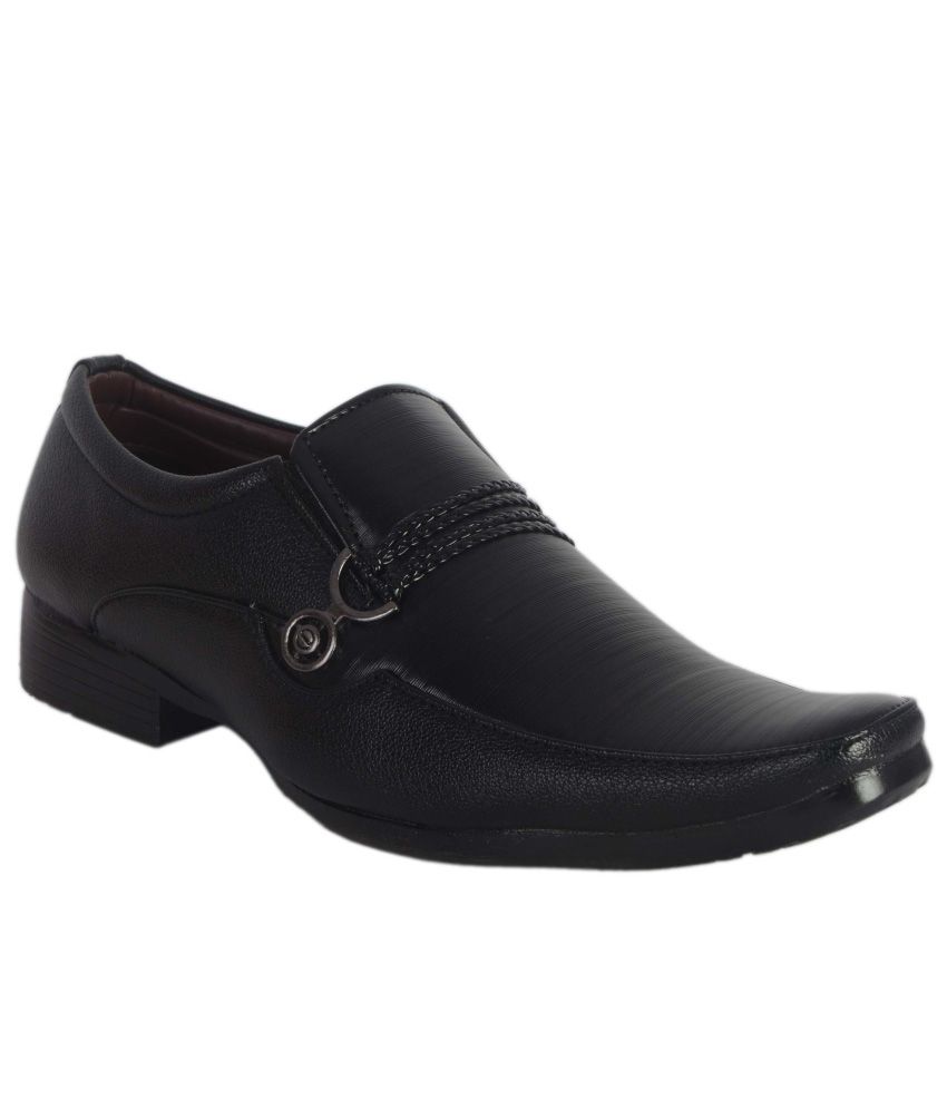 snapdeal aadi shoes