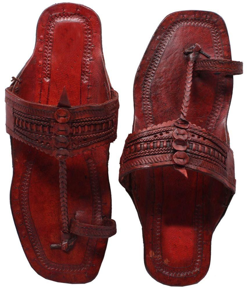 kolhapuri chappal brown