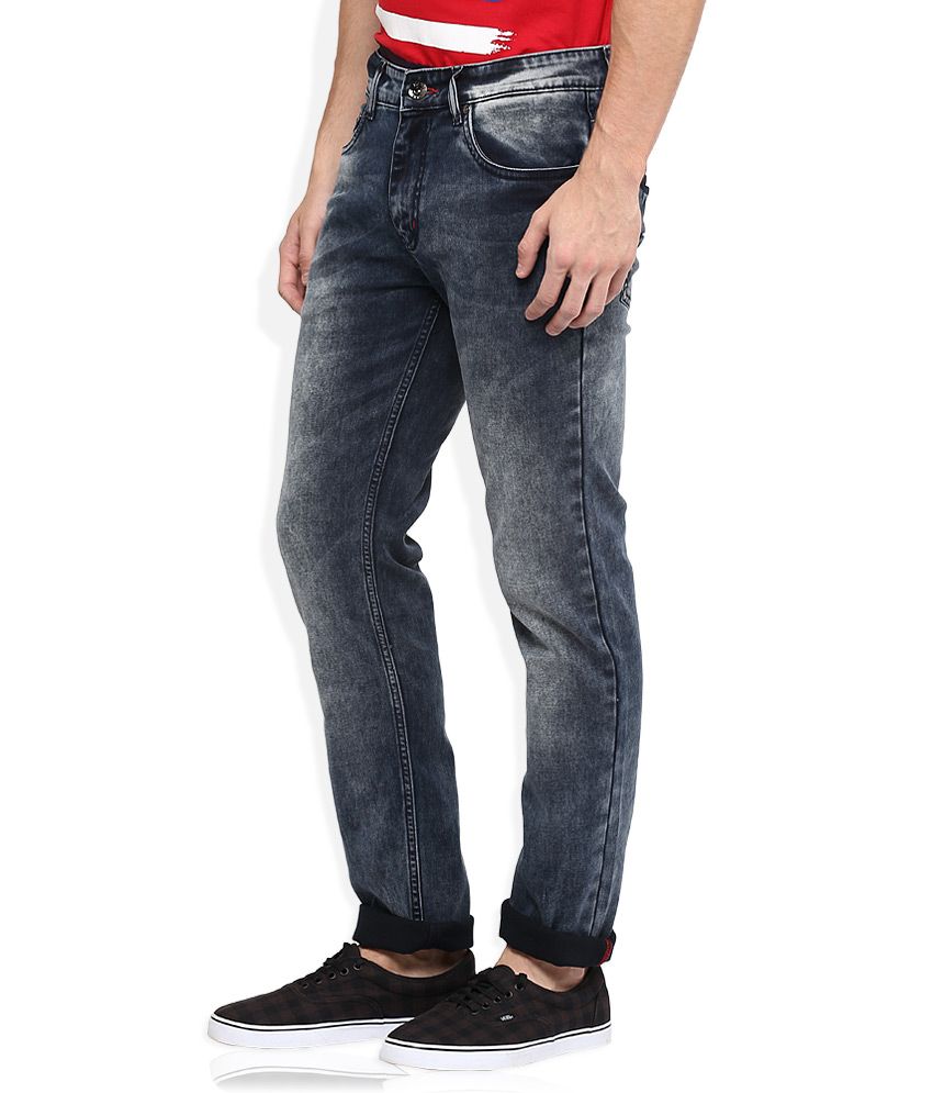 narrow fit jeans