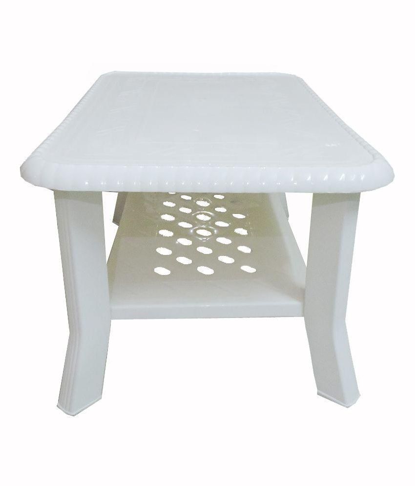 center plastic table