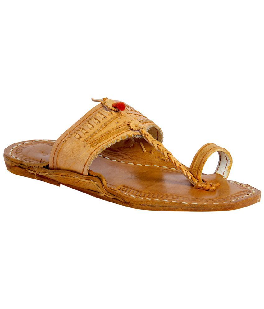 kolhapuri chappal buy online