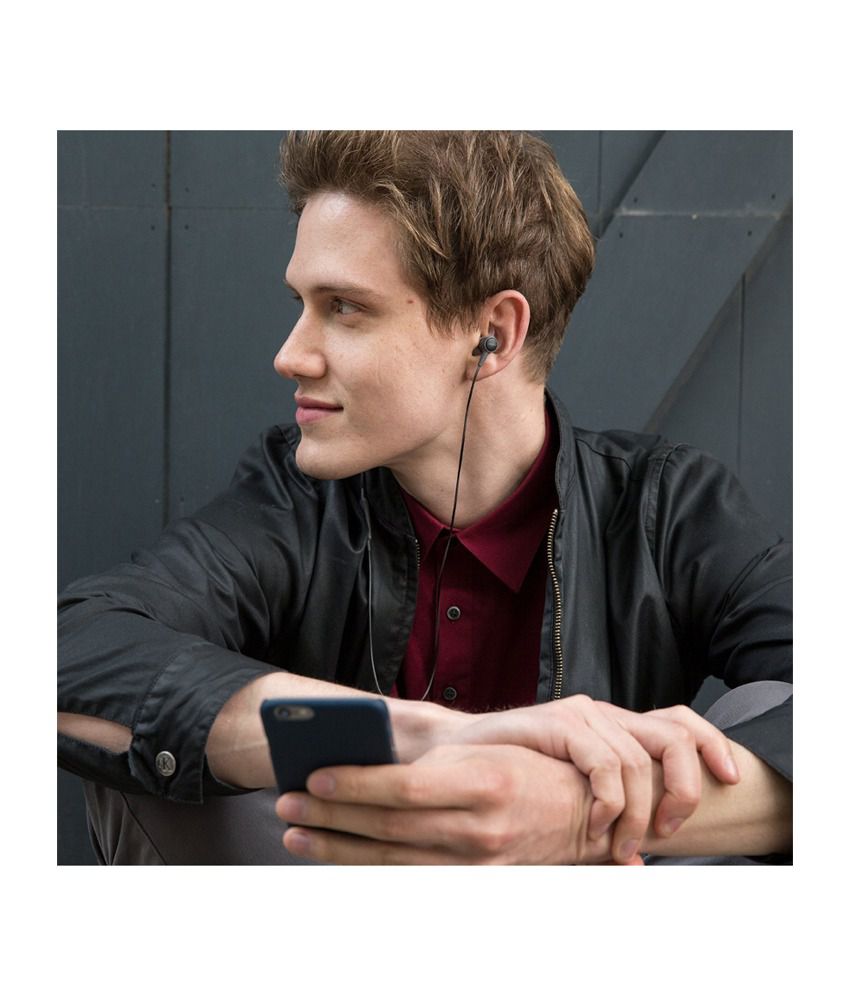 Bose Soundtrue Ultra In Ear Headphones With Mic Charcoal Black For Apple Devices Buy Bose Soundtrue Ultra In Ear Headphones With Mic Charcoal Black For Apple Devices Online At Best Prices In India