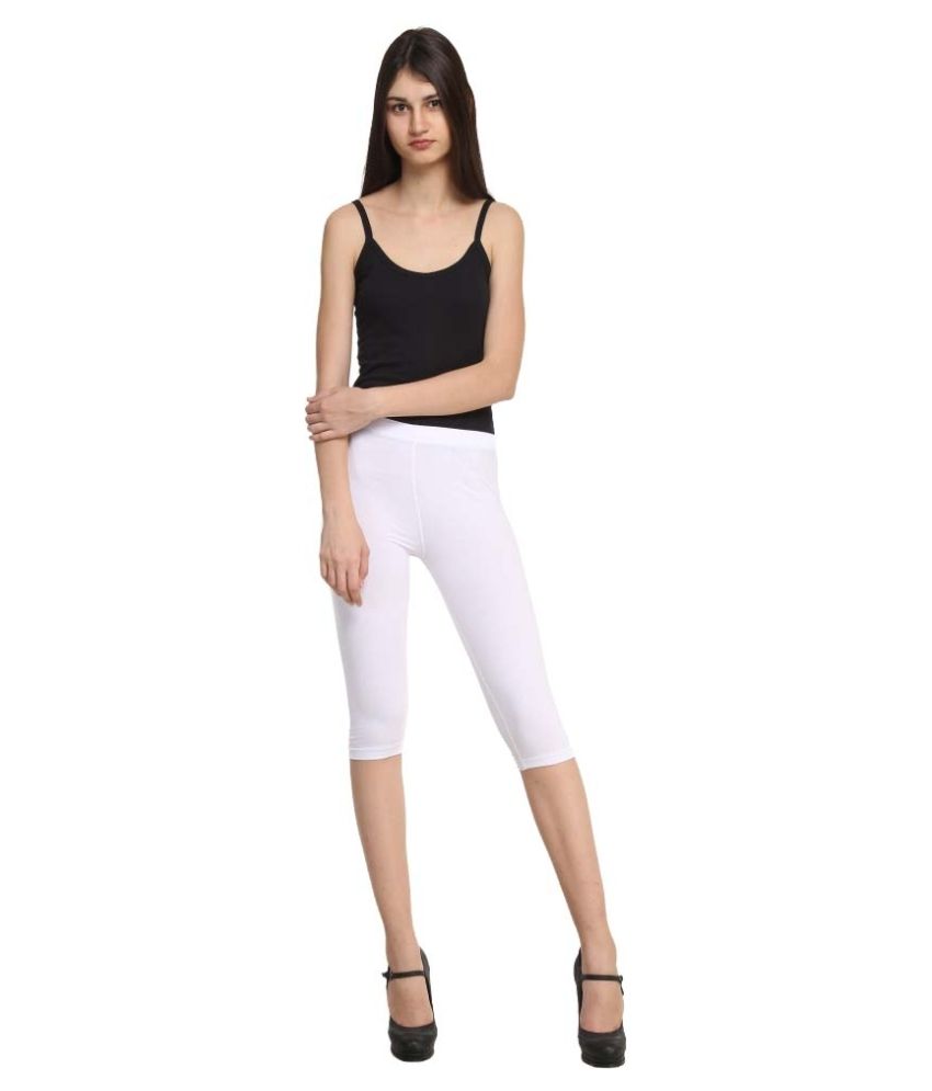 white cotton capris