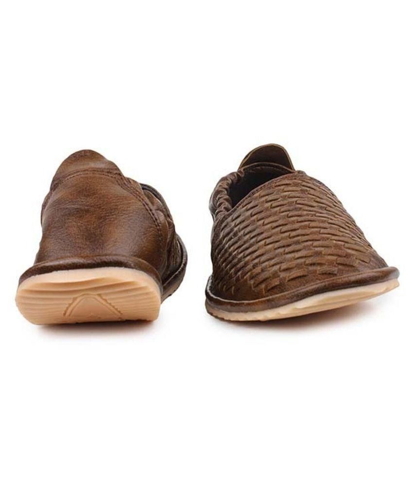 slip on shoes brown