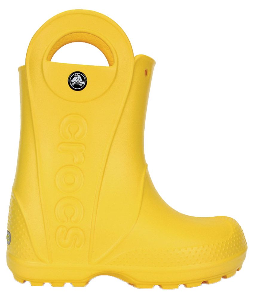 Crocs Roomy Fit Yellow Boots Price in India- Buy Crocs Roomy Fit Yellow ...