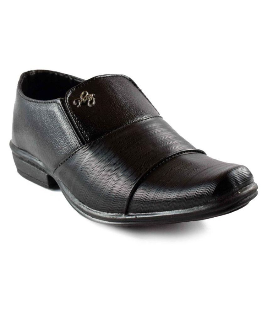 where to buy black shoes