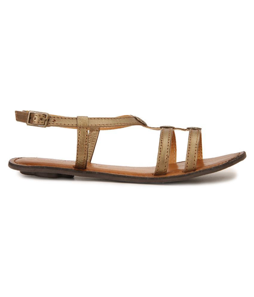 pointy brown flats