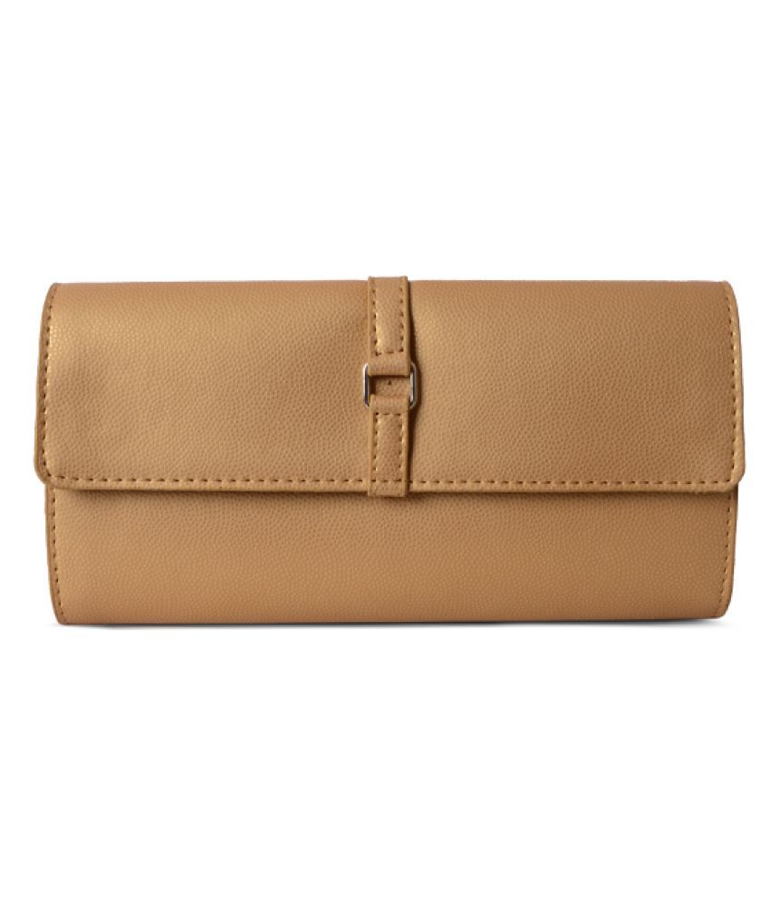 baggit golden clutch