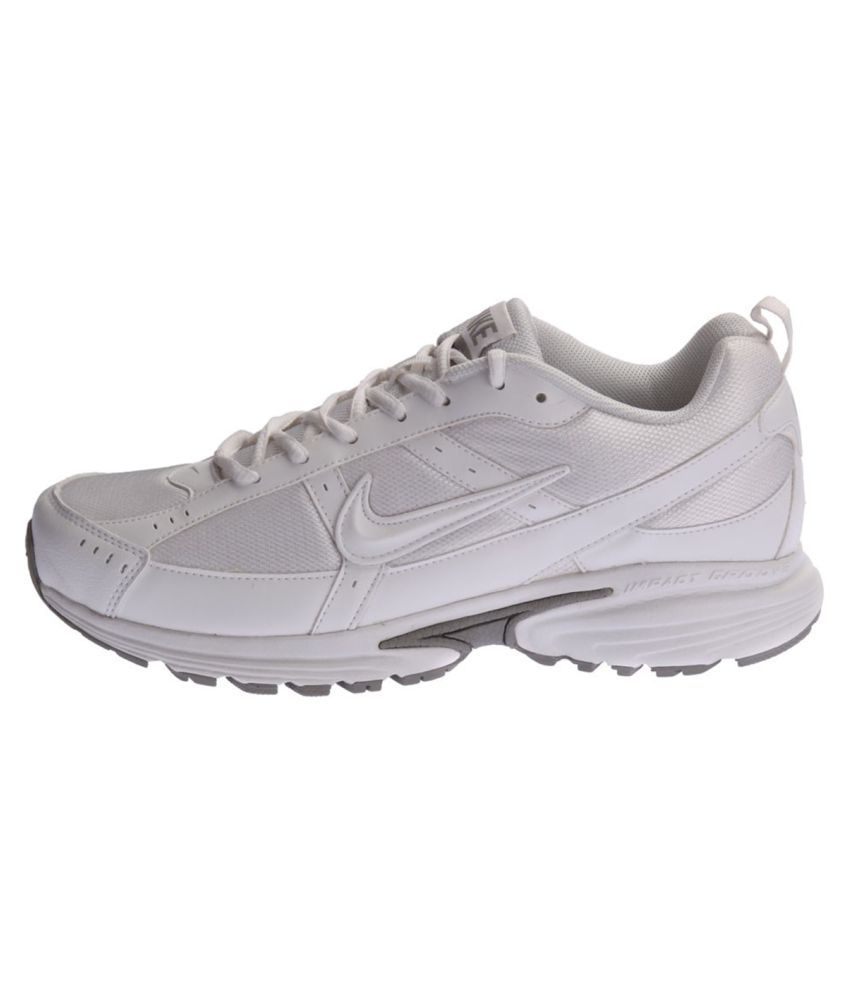 nike shoes lace on the side