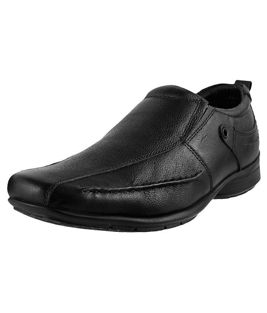 metro black formal shoes