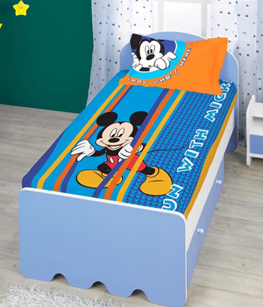     			Bombay Dyeing Mickey and His Friends Multi Contemporary Single 1 Bedsheet with 1 Pillow Cover Kids Bedsheet