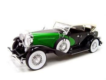 1934 Duesenberg Black/green 1:18 Scale Diecast Model - Buy 1934 ...