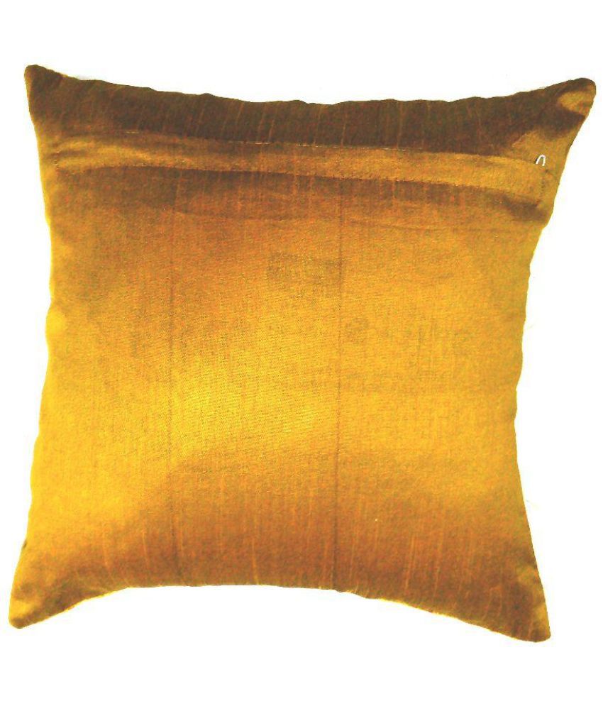 Saboo's Homesense Set of 5 Velvet Cushion Covers: Buy Online at Best ...