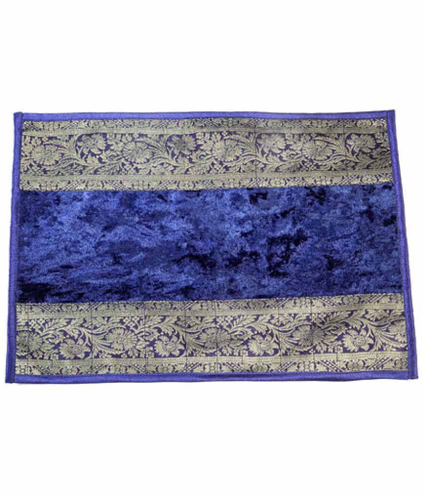 Jodhaa Set of 8 Velvet Table Mats Buy Jodhaa Set of 8 Velvet Table