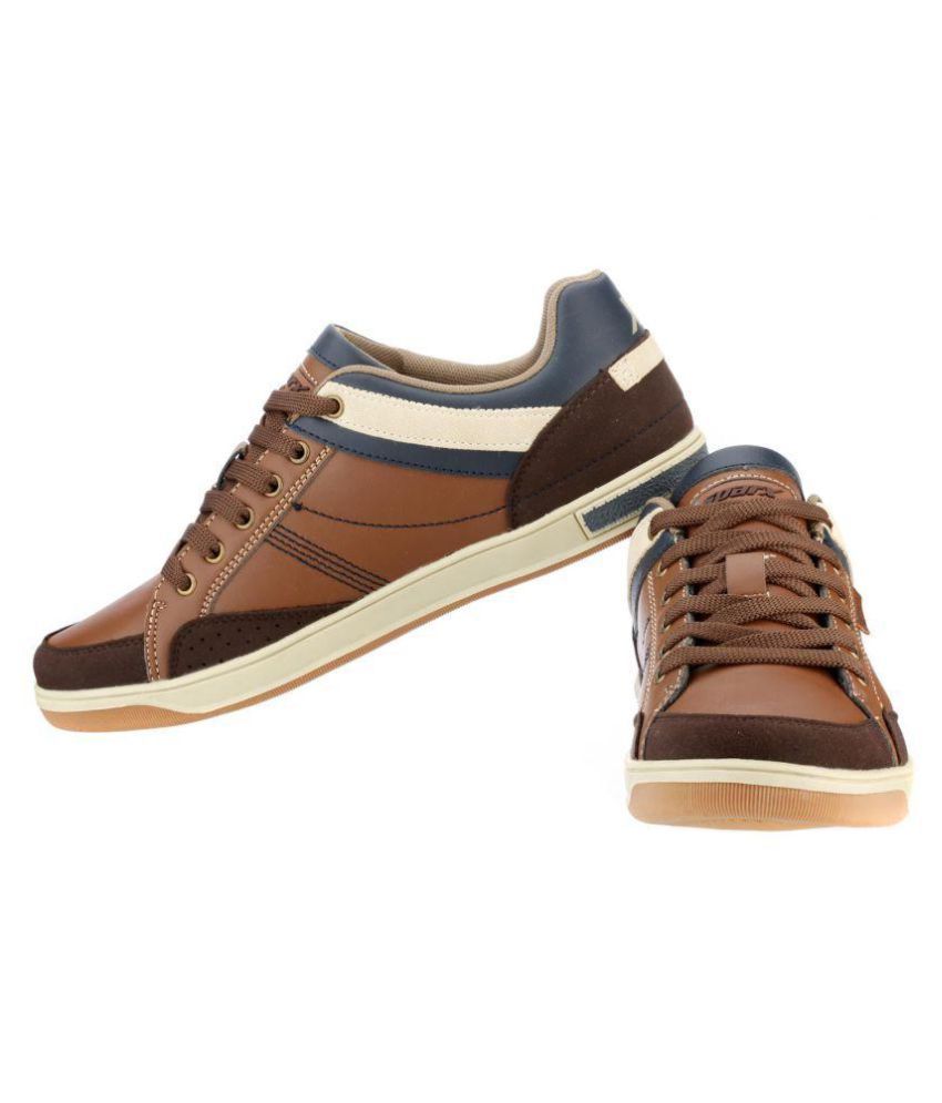 sparx sneakers tan