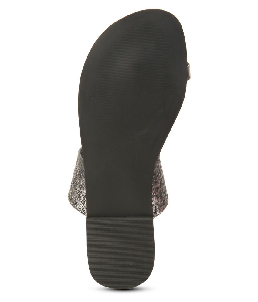 ziera flats