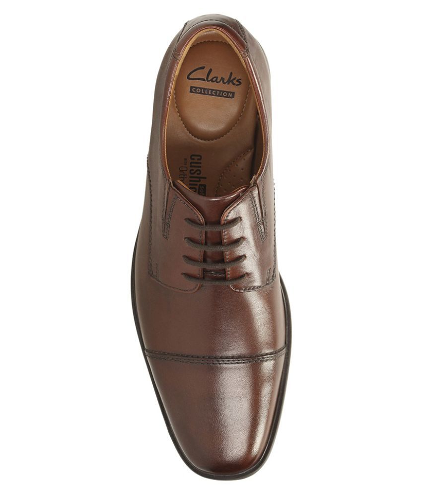 clarks leather shoes price