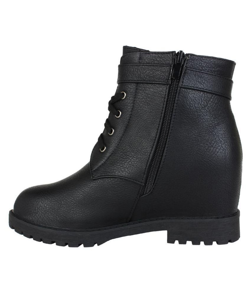 black ankle length shoes