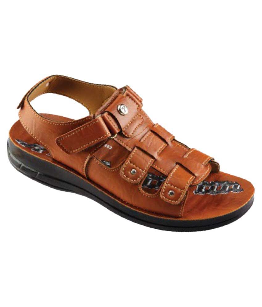 paragon men tan sandals