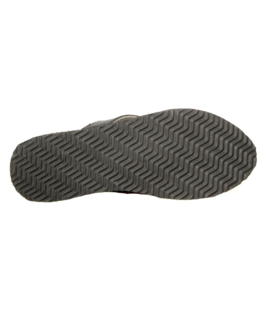 micro cellular rubber slippers