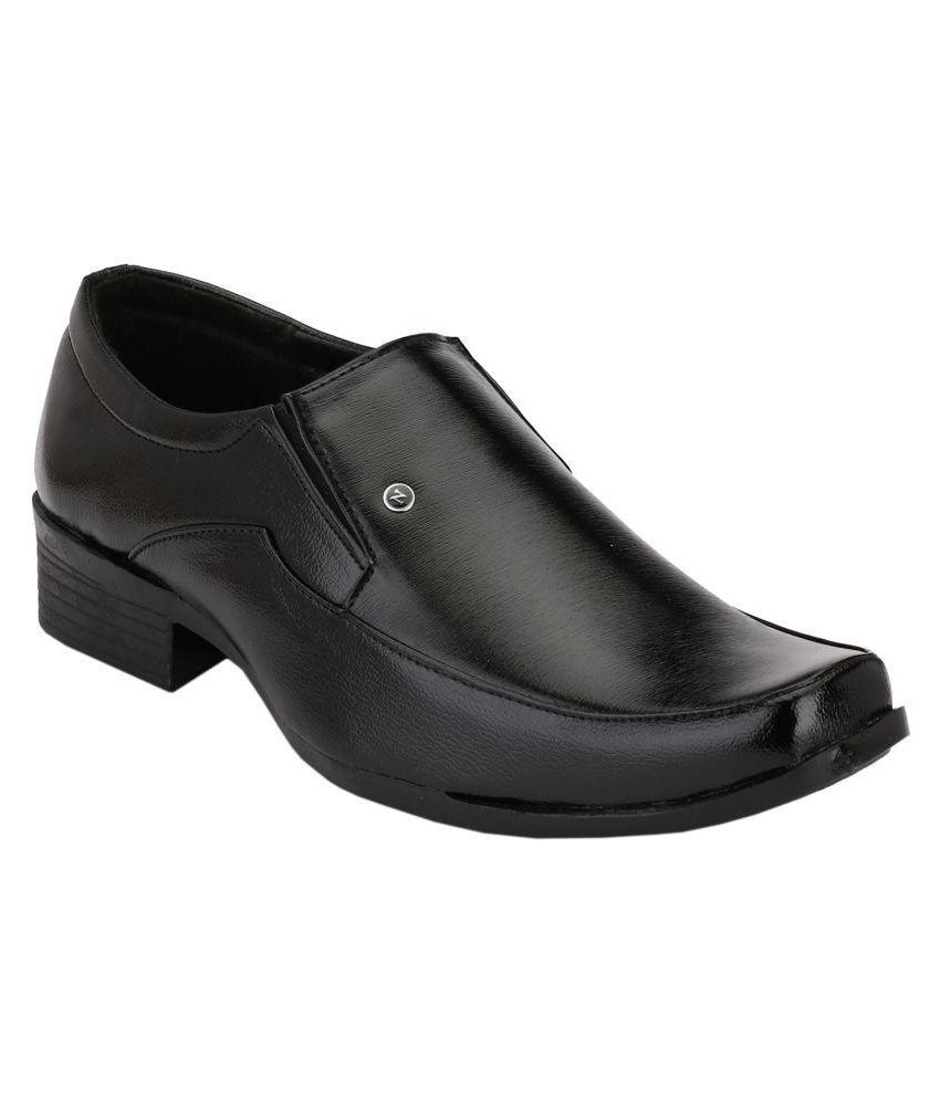 ogil formal shoes price