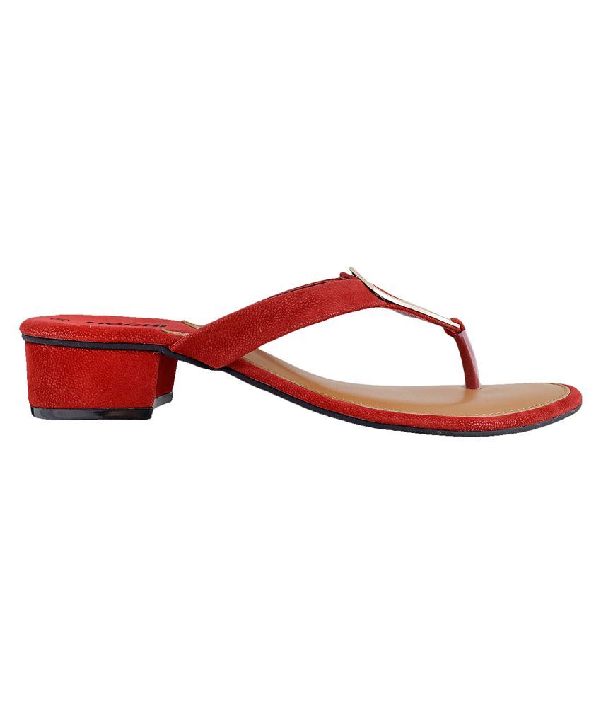 MOCHI MAROON Kitten Heels Price in India- Buy MOCHI MAROON Kitten Heels Online at Snapdeal
