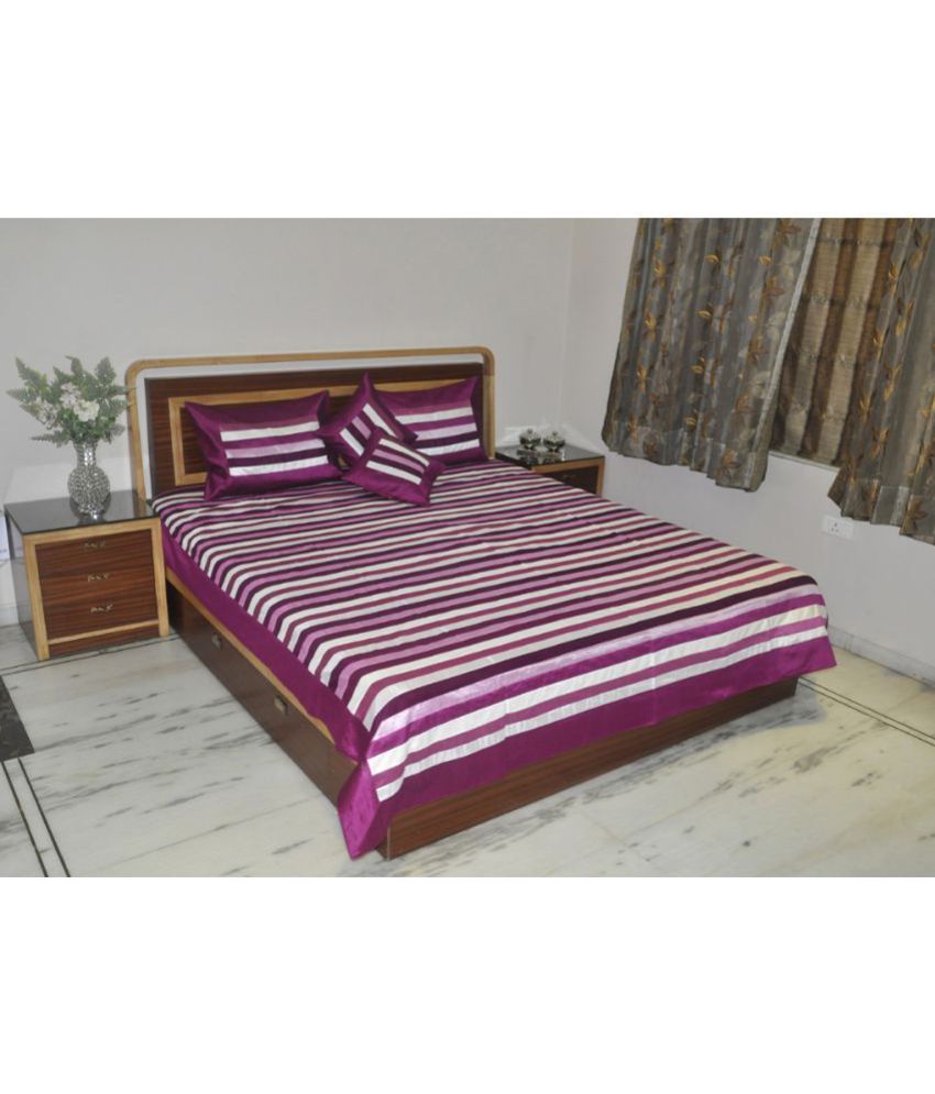 Lal Haveli Silk Double Bedsheet with 2 Pillow Covers Buy Lal Haveli