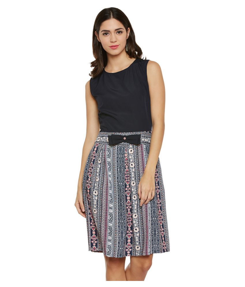 crepe a line dress