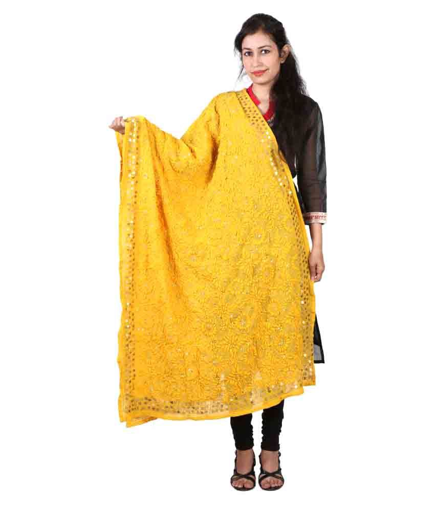 Rainbow Hues Yellow Phulkari Dupatta Price in India - Buy Rainbow Hues ...