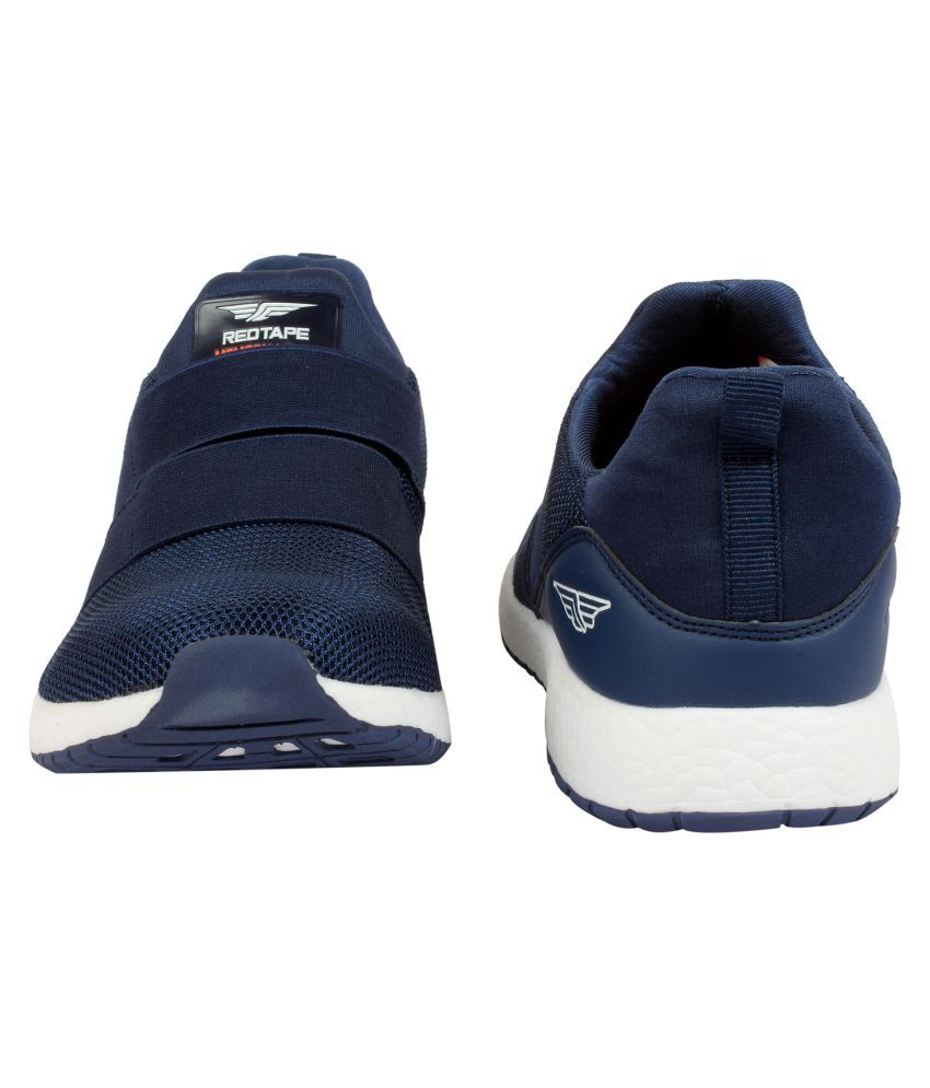 red tape latest sports shoes