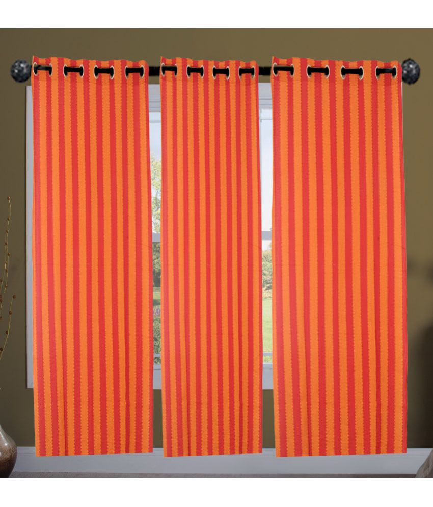     			SBN New Life Style Set of 3 Window Eyelet Curtains Stripes Red