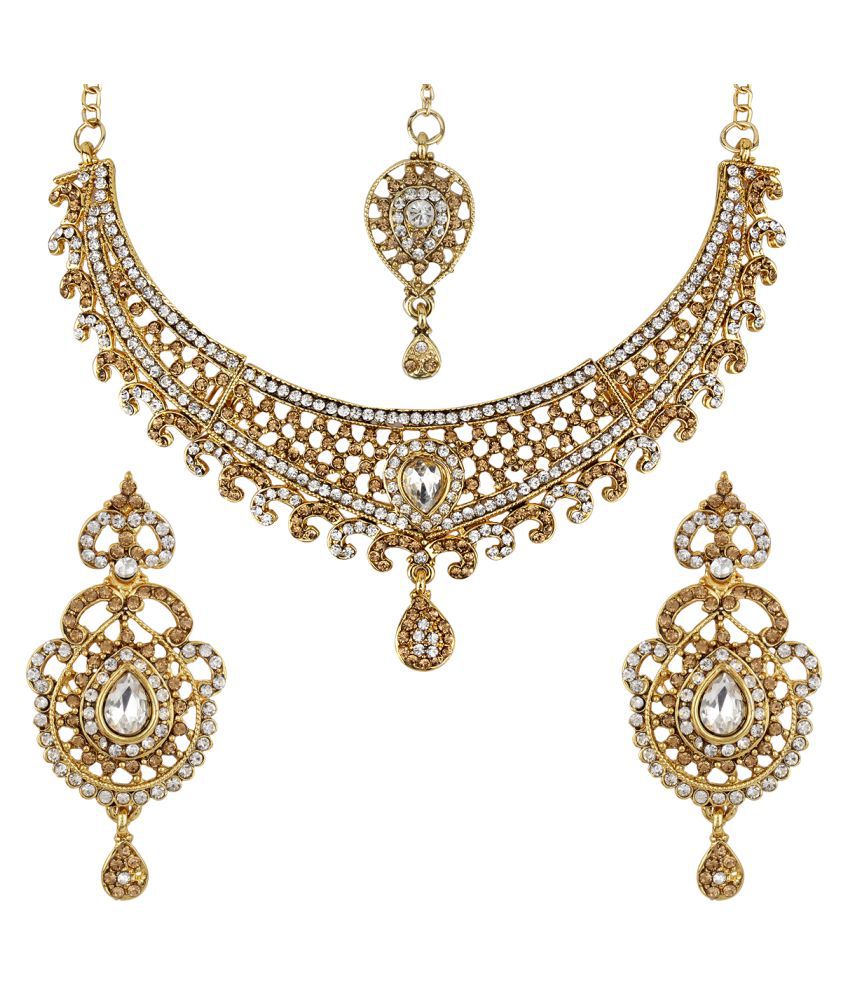 Jewels Gold Alloy Party Wear & Wedding Necklace Set With Maang Tikka ...