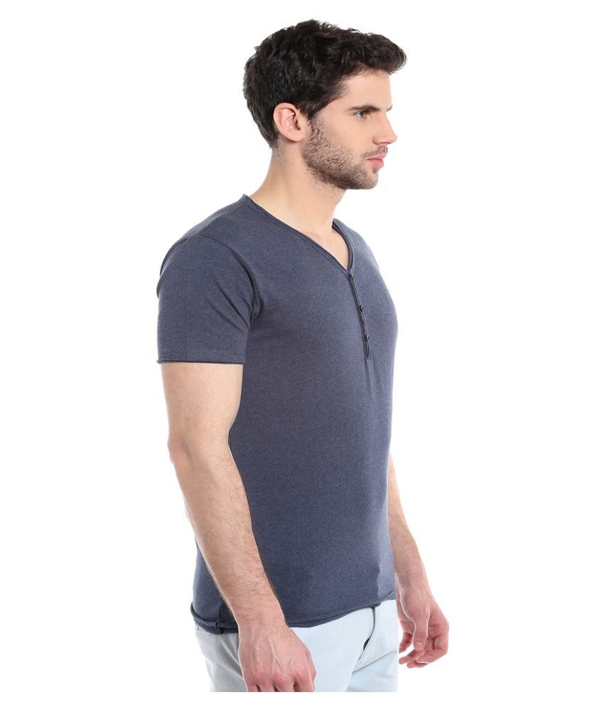 Masculino Latino Grey V-Neck T-Shirt - Buy Masculino Latino Grey V-Neck ...