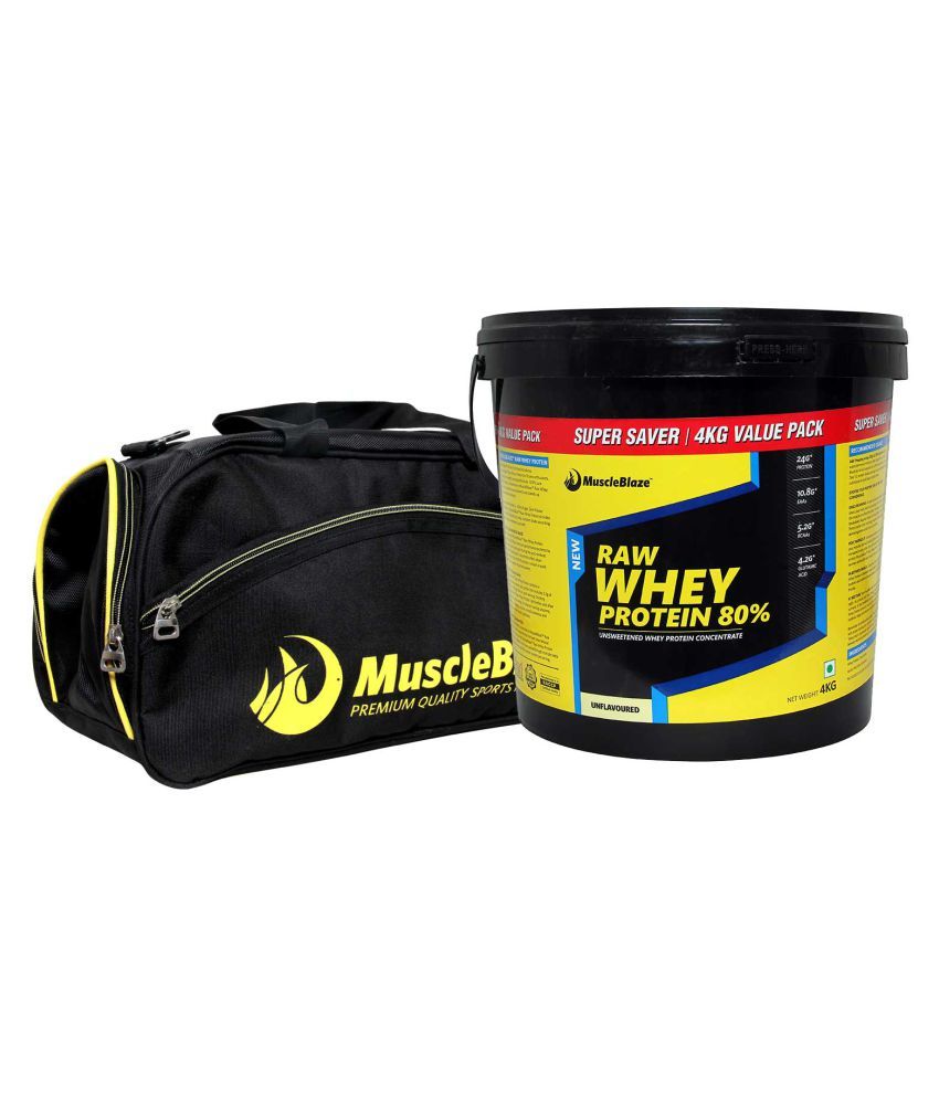 muscleblaze gym bag