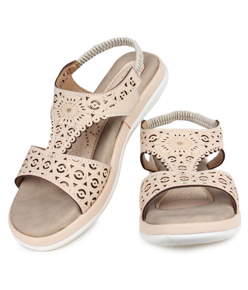 comfortable beige flats