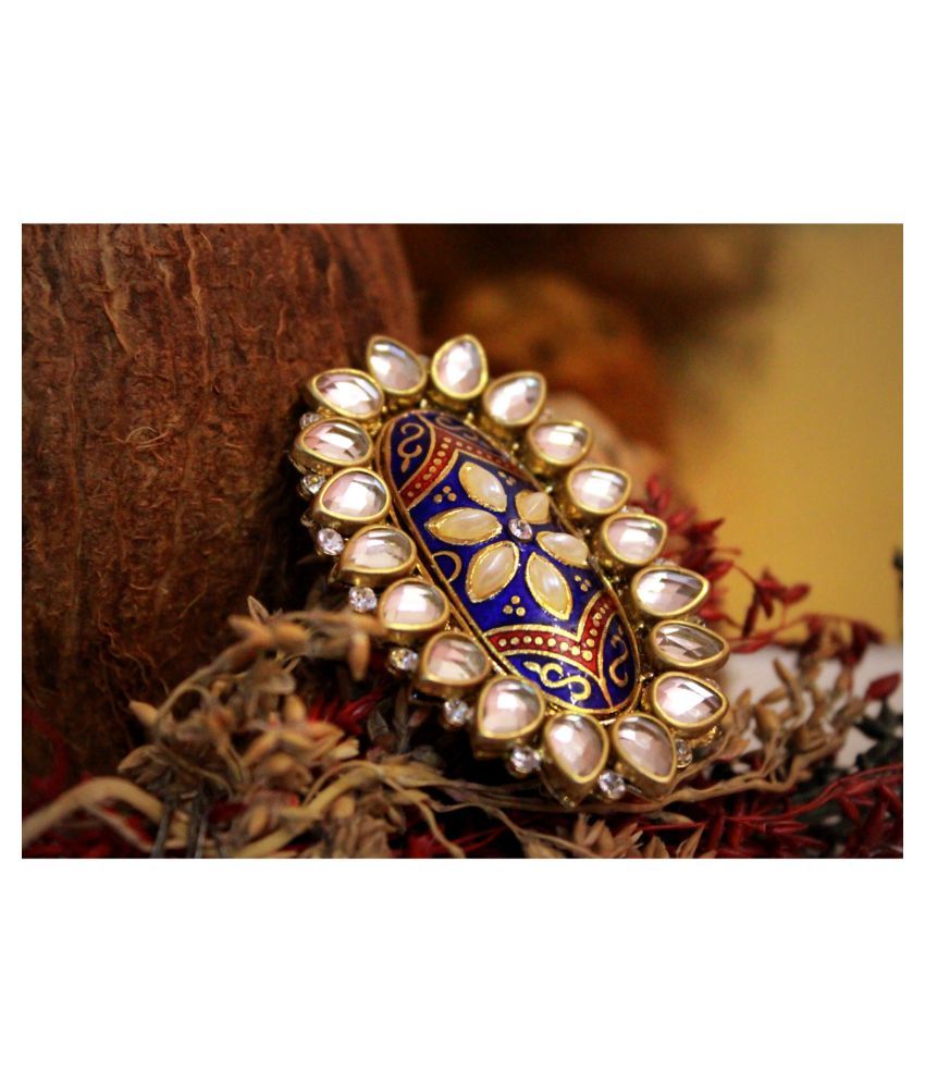 kundan brooch