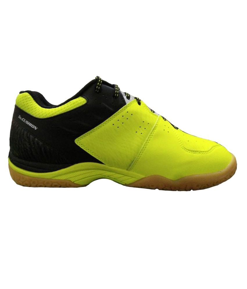 snapdeal badminton shoes