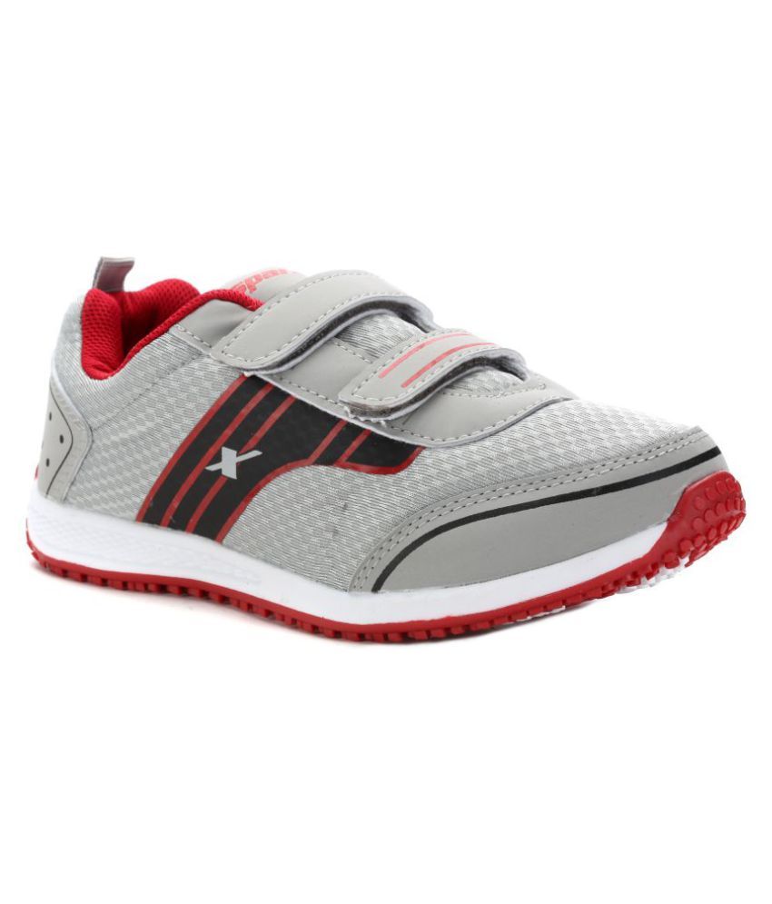 sparx women grey running shoes