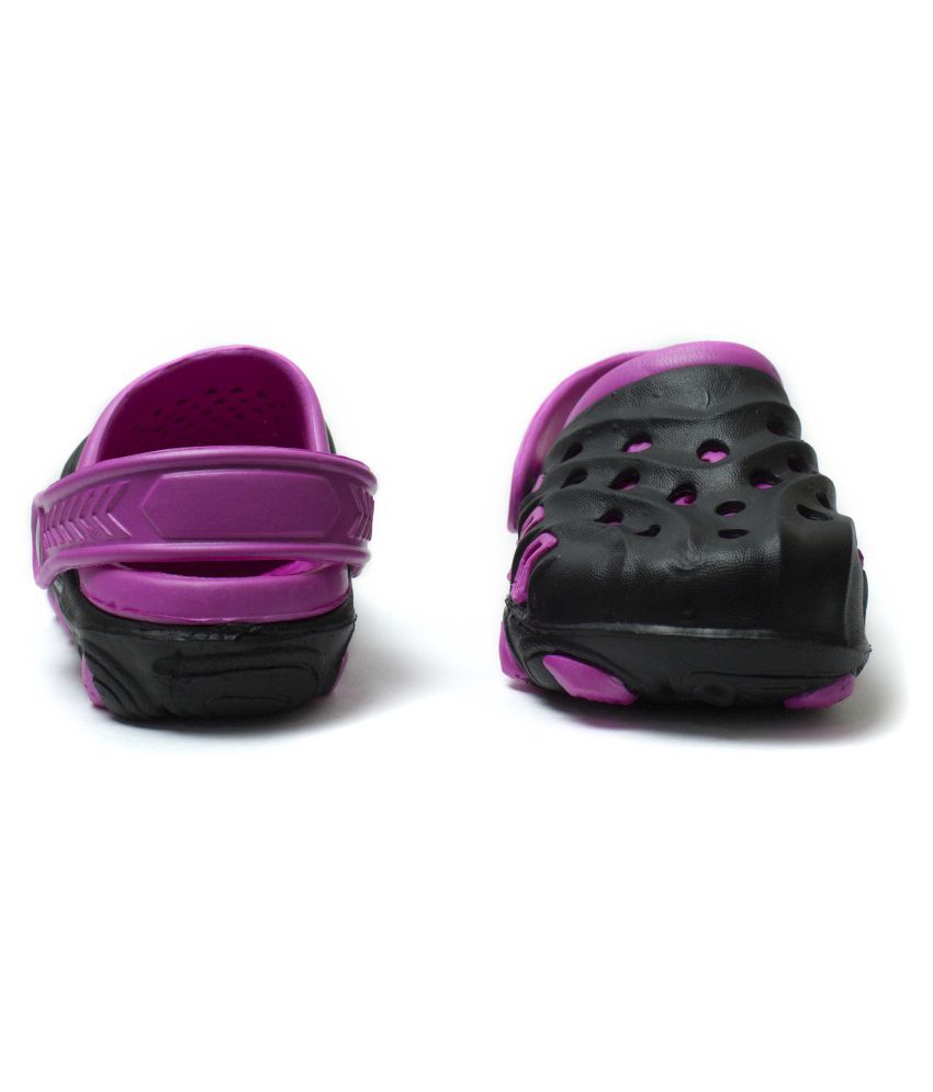 comfortable clogs for walking