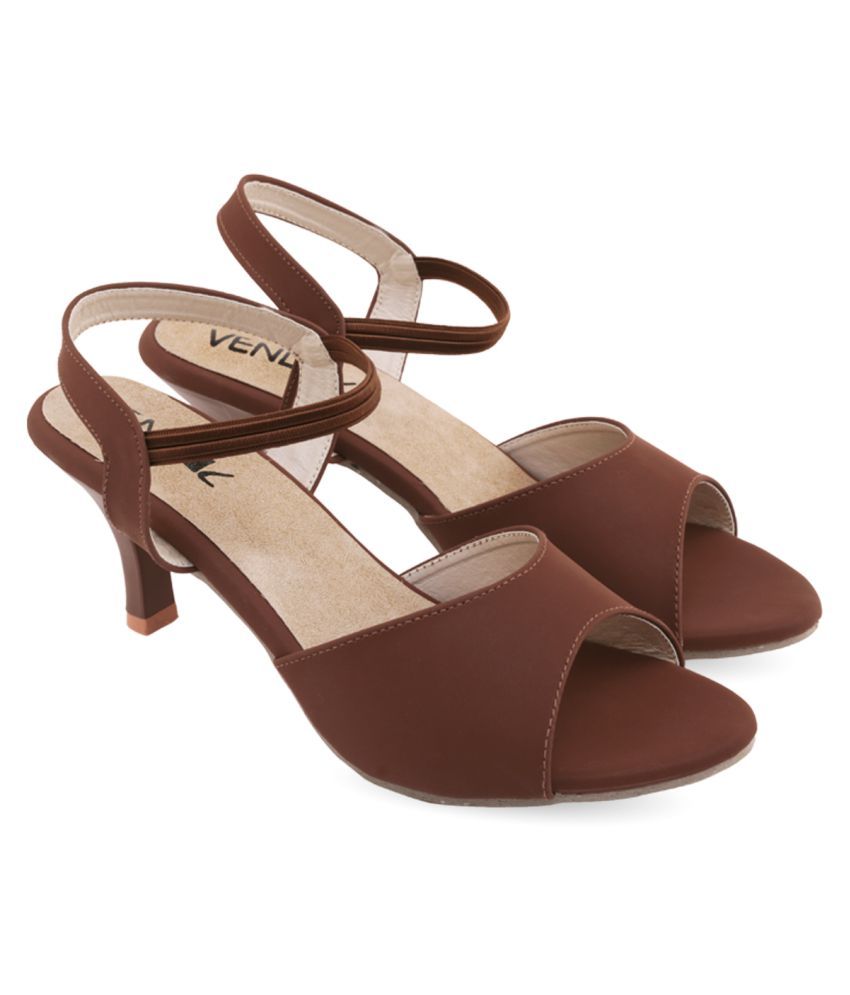 VENDOZ Brown Kitten Heels Price in India- Buy VENDOZ Brown Kitten Heels