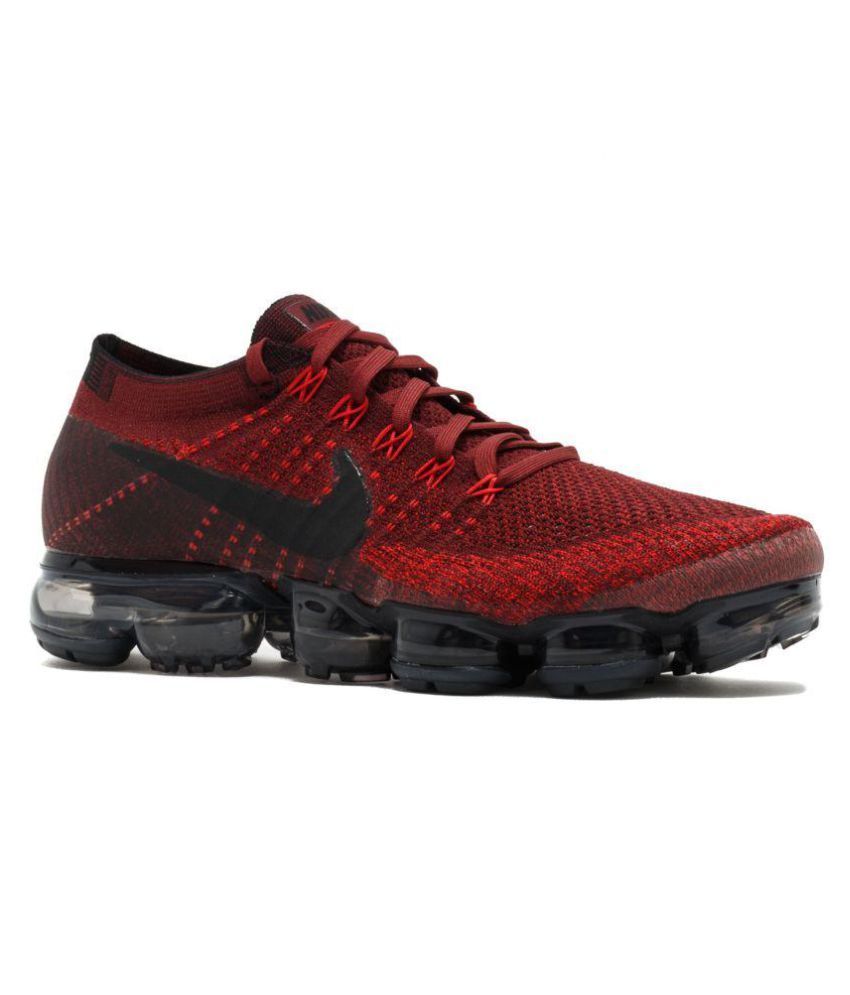 nike flyknit maroon