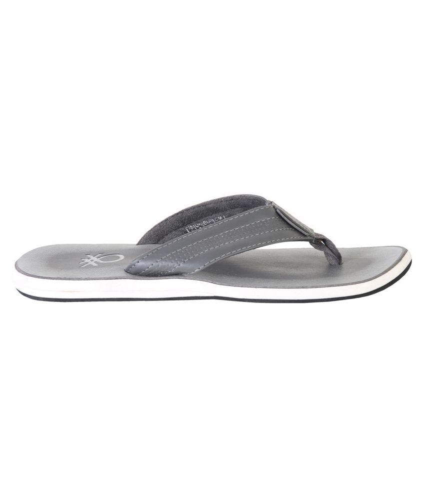 benetton flip flop