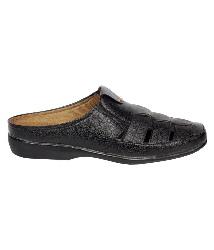 LAYCAN Black Sandals - Buy LAYCAN Black Sandals Online at Best Prices ...